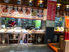 -六合居·明厨亮灶餐厅(成双大道店)