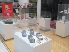 -杭州中沃沃尔沃4S店(滨江区店)