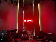 -TZ House音乐现场(来福士中心店)