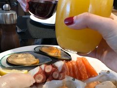 -圣丰索菲特·2 On 988 Café 自助餐厅