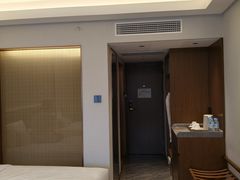 -广东大厦酒店(广州北京路步行街纪念堂地铁站店)