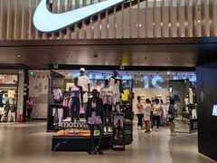 -NIKE品牌体验店(金源新燕莎店)