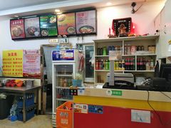 -吕阿婆骨汤麻辣烫(云岗店)