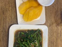-两兄弟Song Pee Nong(2号店)