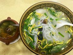 -桥香园云南过桥米线(金马碧鸡店)