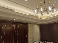 -沪华海鲜大酒楼(南汇店)