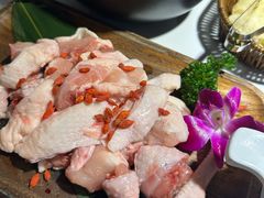 -椰子湾·海南火锅·糟粕醋·椰子鸡(正大广场店)