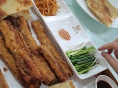 -闻道食府烙饼卷带鱼(原车耳营店原大觉寺店)