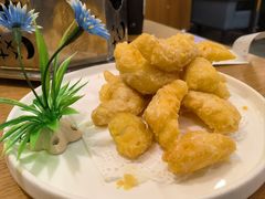 蛋黄焗虾球-小土豆北方菜馆(方庄店)