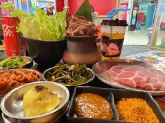 -哈哈碳都·牛肋条无限自助烤肉(宝龙店)