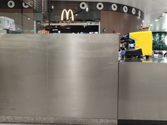 -麦当劳(北京大兴机场二层国内到达(安检外)店)