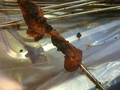 -清真磊磊烧烤老店(饮虎池街34号店)