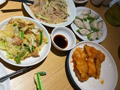 -关东小磨东北菜(上海长风大悦城店)