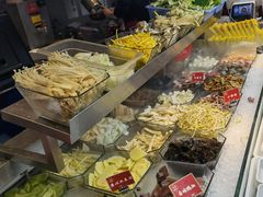 自助取餐区-成都你六姐·牛肉冒菜·麻辣香锅(长泰广场店)