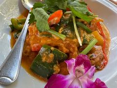-Chom Cafe and Restaurant