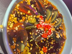 -多嘴超级肉蟹煲(杉杉国潮主题店)