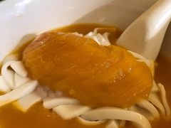 芒果河粉-甜源居星级甜品