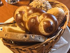 面包篮-申德勒加油站西餐厅(日坛路总店)