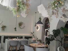 -春树下·树屋花房西餐厅(罍街AS1980店)