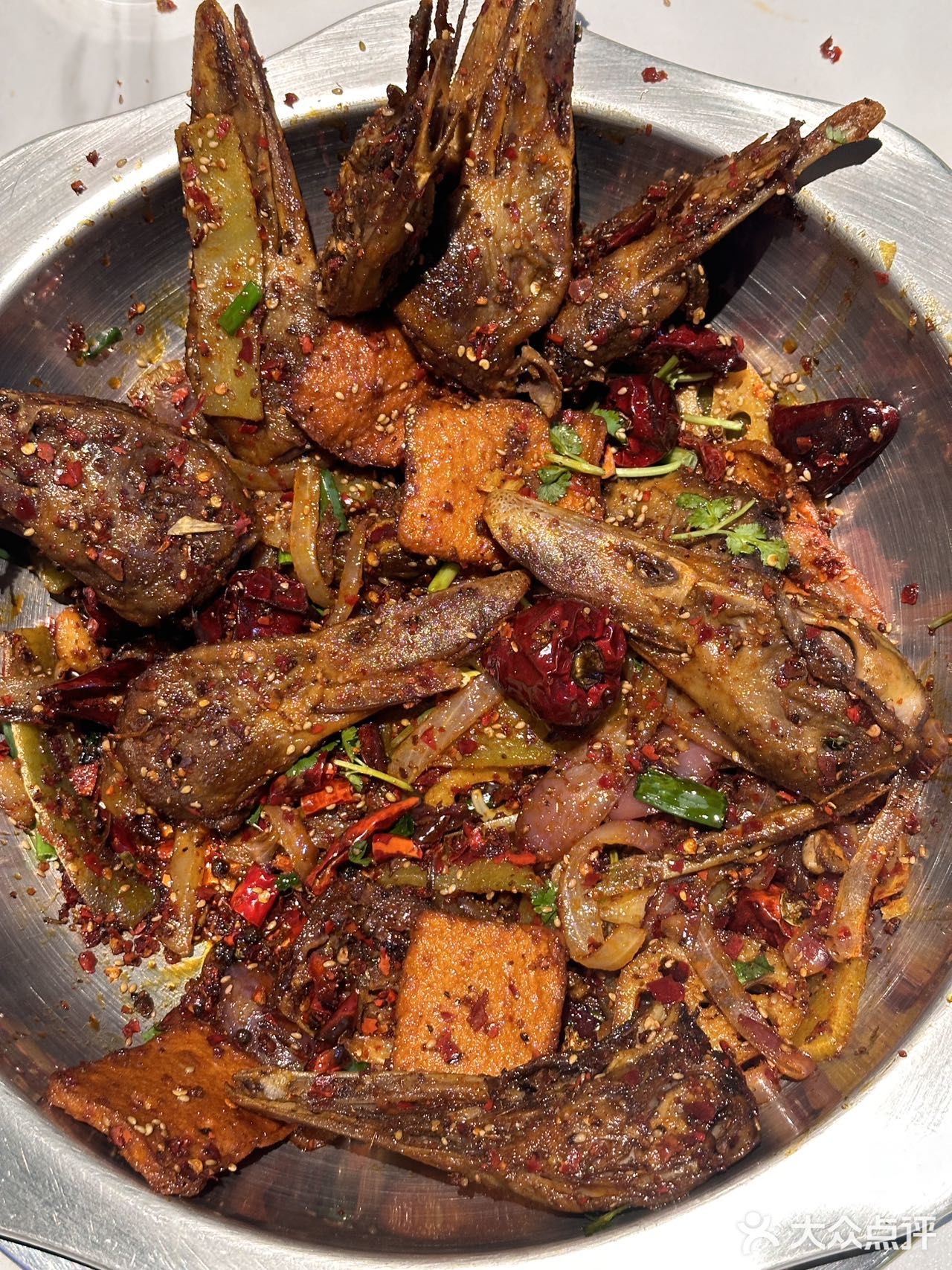 朝阳区东环国际大厦一层南门前去品尝一番