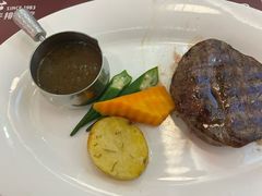 -斗牛士牛排餐厅(嘉里汇店)