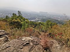 -灵岩山风景区