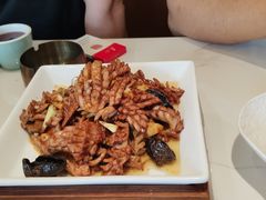 -梅飞酒家(名辉豪庭店)