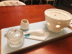 -燕庭·纯燕窝·甜品下午茶(南京西路店)