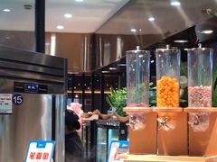 -遇上西雅图多融合海鲜自助餐厅(中房金谊广场店)