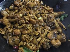 -红鼻子桂林米粉(金唐新光界店)
