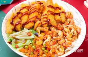 Juicy Lobster & Pan-Seared Chicken Rice Bowl