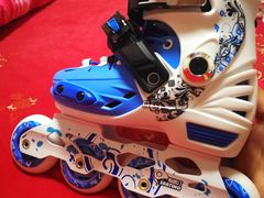 -阿布溜溜(同曦假日百货店)