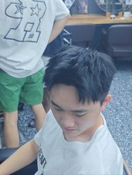 -藤野造型专业烫染接发