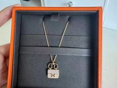 -小飞侠奢侈品回收 寄卖 养护(宝山宝龙广场店)