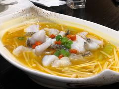 油泼酸辣黑鱼片-柒园·三十年创意杭帮菜(龙湖滨江天街店)
