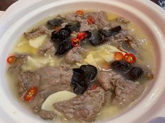 酸竹笋泉水滑牛肉-眉州东坡·熊猫主题餐厅(枫蓝店)