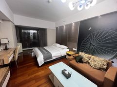 -寓米精品公寓(普君北路地铁站店)