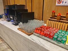 -飨食汇全日制餐厅·昆山皇冠假日酒店(九方店)