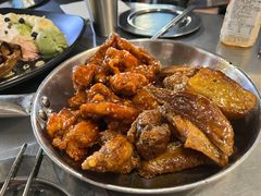 韩式炸鸡-MI WU FACTORY米屋美食工厂餐厅(绿地店)
