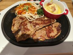 -豪客来牛排(重庆三峡广场步行街1704店)