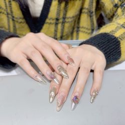 -艾珂·美甲美睫