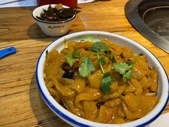 -山河屯铁锅炖(哈西站店)