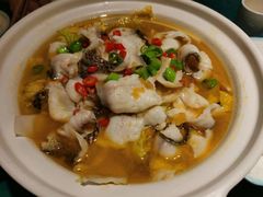 -呷湘厨·鱼汤捞饭·剁椒鱼头·辣椒炒肉(国家会展中心店)