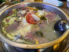 -泸州酸菜豆花火锅川师店