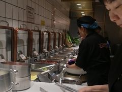 -金滏山烤肉·海鲜·火锅自助餐厅(襄阳万达店)