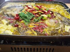 -八条友鲜货烧烤·脆皮烤鱼(石岩旗舰店)