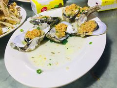 -四川小胡子海鲜(丁村万人海鲜广场店)