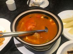 番茄炖青蟹豆腐煲汤-菲乐餐厅(三十年经营·湖滨路店)