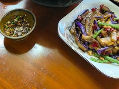 -苗湘食府(十年店)
