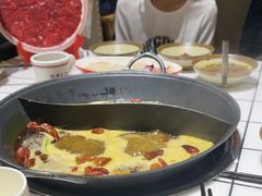 -伍师兄市井火锅(东部星悦天地店)